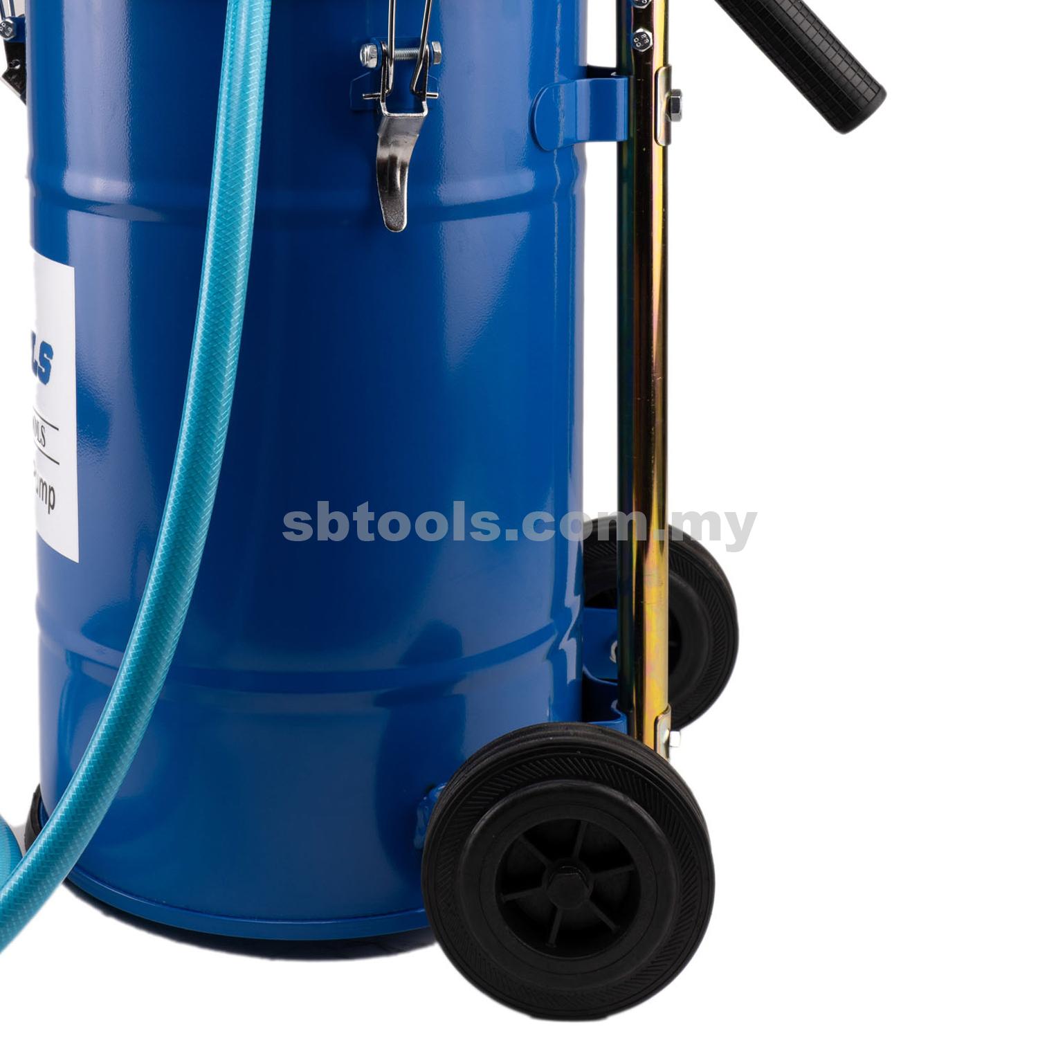 SB TOOLS 20L Hand Operated Oil Pump - Image 2