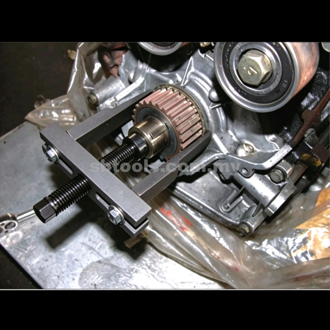SB TOOLS 2 Jaw Gear Puller - Image 2