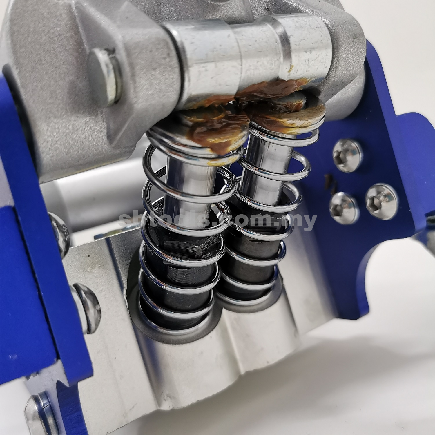 XR TOOLS 1.5 Ton Aluminum Garage Jack With Double Piston (12 KG) - Image 4