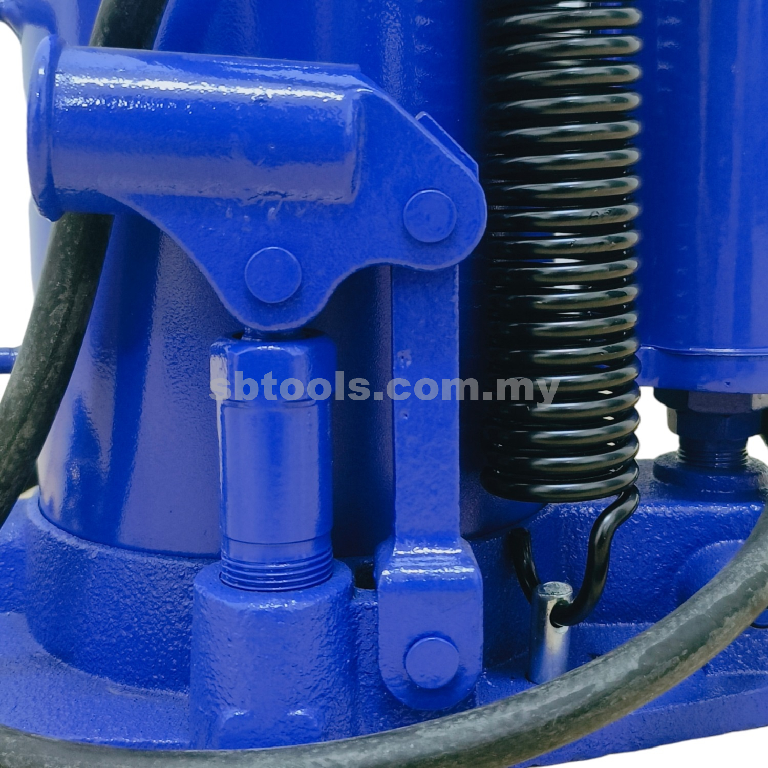 XR TOOLS 35 Ton Hydraulic Air Bottle Jack - Image 2