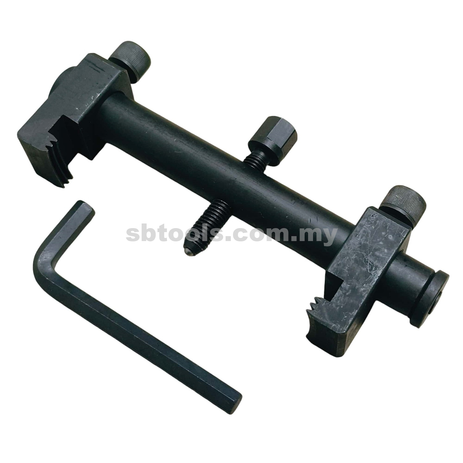 XR TOOLS Universal Puller For Ribbed Belt Pulley Puller